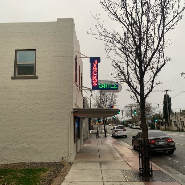 Jack's Bar & Grill Downtown Redding 1743 California St