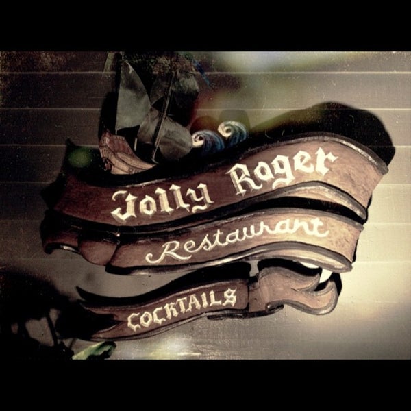 รูปภาพถ่ายที่ Jolly Roger Restaurants โดย Alex เมื่อ 11/23/2012