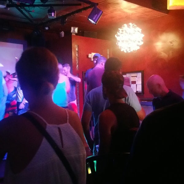 Снимок сделан в Just John&#39;s Nightclub пользователем Brian &quot;AKA Mad Tinker 2&quot; D. 8/19/2017