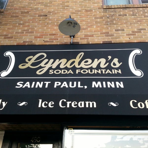 Photo taken at Lynden&#39;s Soda Fountain by Brian &quot;AKA Mad Tinker 2&quot; D. on 6/11/2014