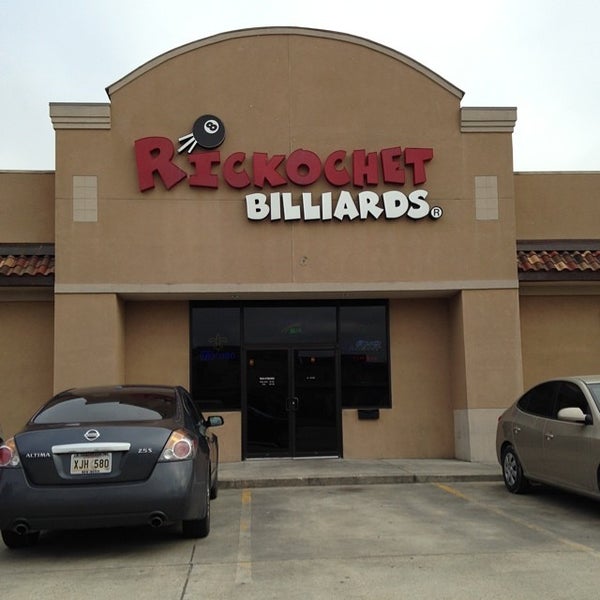 Rickochet Billiards Pool Hall in Lafayette