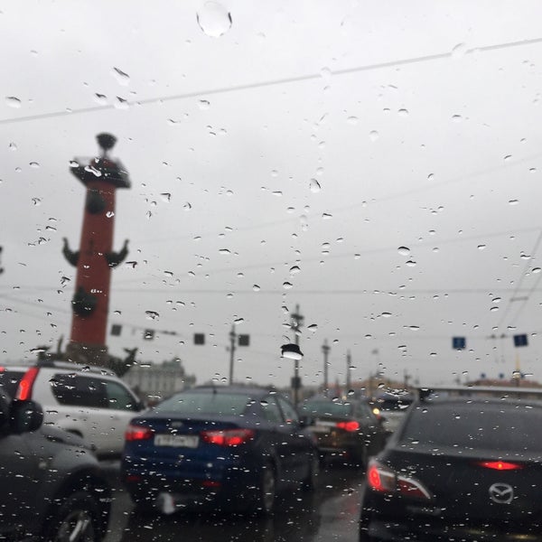 รูปภาพถ่ายที่ Spit of Vasilievsky Island โดย 🎀Екатерина К. เมื่อ 4/14/2015