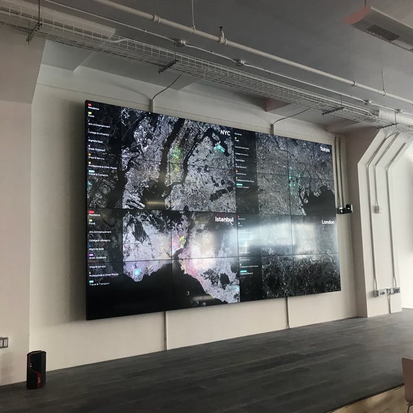 Photo taken at Foursquare HQ by Edward T. on 5/9/2018