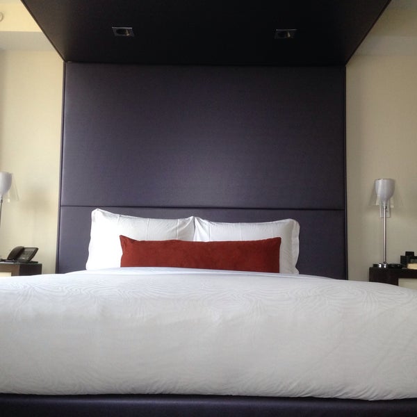 9/2/2015 tarihinde Aaron M.ziyaretçi tarafından Hotel Zena Washington DC'de çekilen fotoğraf