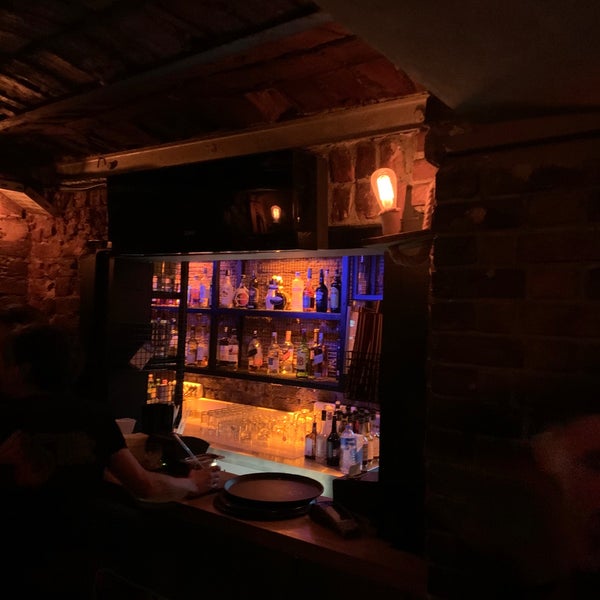 12/8/2019にKerem Çağlar T.が45lik Barで撮った写真