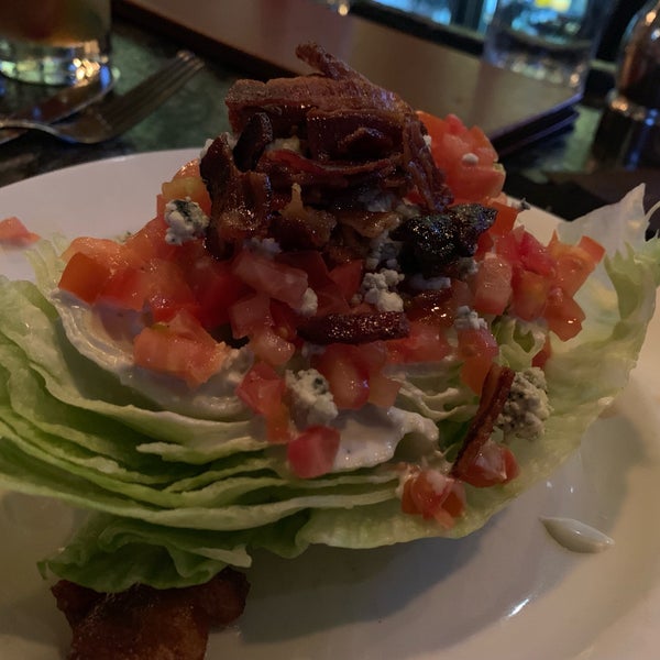 Photo taken at Sullivan&#39;s Steakhouse by Michael A. on 7/19/2019
