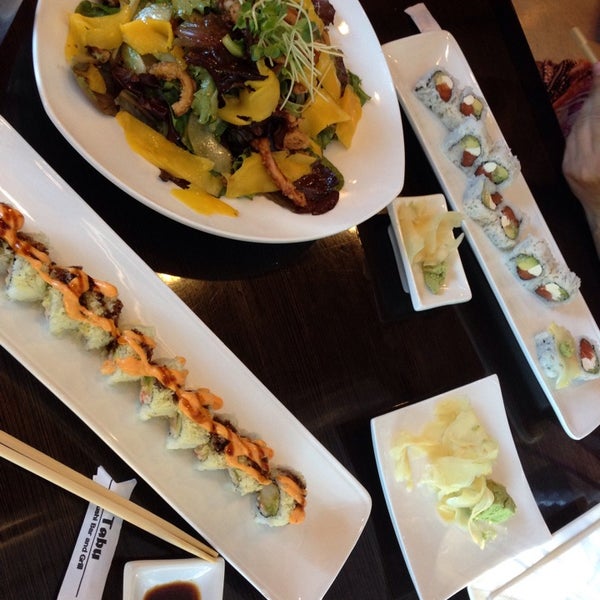 Das Foto wurde bei Tabu Sushi Bar &amp; Grill - Santee von Katrin am 11/25/2014 aufgenommen