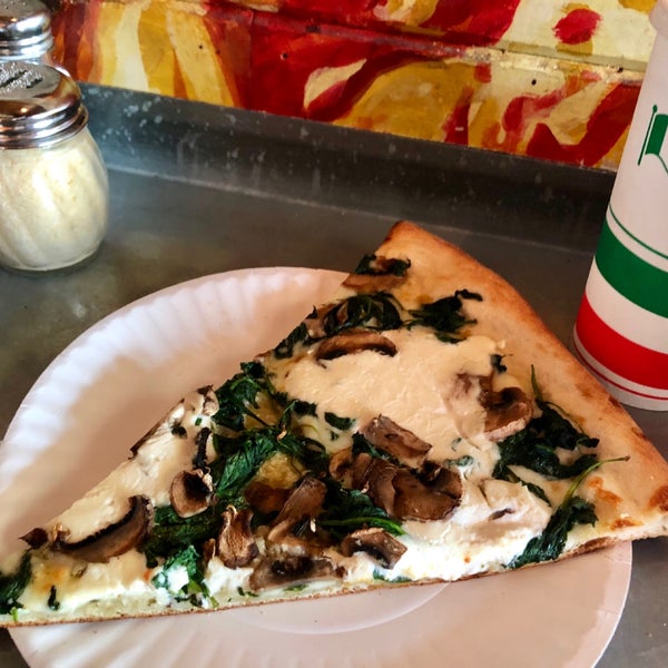 8/2/2019にRyo O.がHome Slice Pizzaで撮った写真