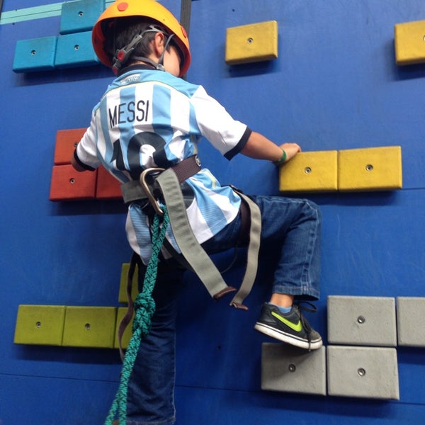 Логотип с стиле смех. Блок питания deepcool de530 530w. Блок питания deepcool de530. Cool de. Cool hunter.