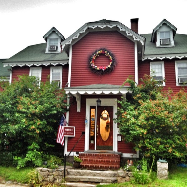 Old Red Inn Cottages Hotel
