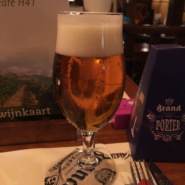 Токио сити ресторан спб. Rest h. Rest h. Rest h. Столовая архитектура.