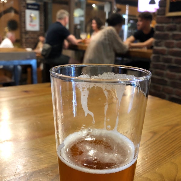 Photo taken at Central Beers by Dr R. on 9/15/2019