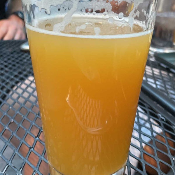 Photo taken at FiftyFifty Brewing Co. by Ryan S. on 8/14/2021