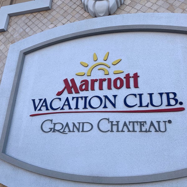 Photo taken at Marriott&#39;s Grand Chateau by YK N. on 4/17/2019