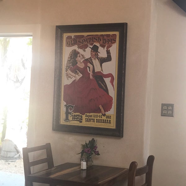 8/26/2017 tarihinde Martin S.ziyaretçi tarafından Los Agaves Restaurant'de çekilen fotoğraf