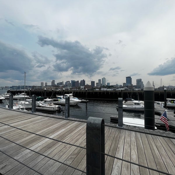 6/16/2023 tarihinde David C.ziyaretçi tarafından Pier6 Boston'de çekilen fotoğraf