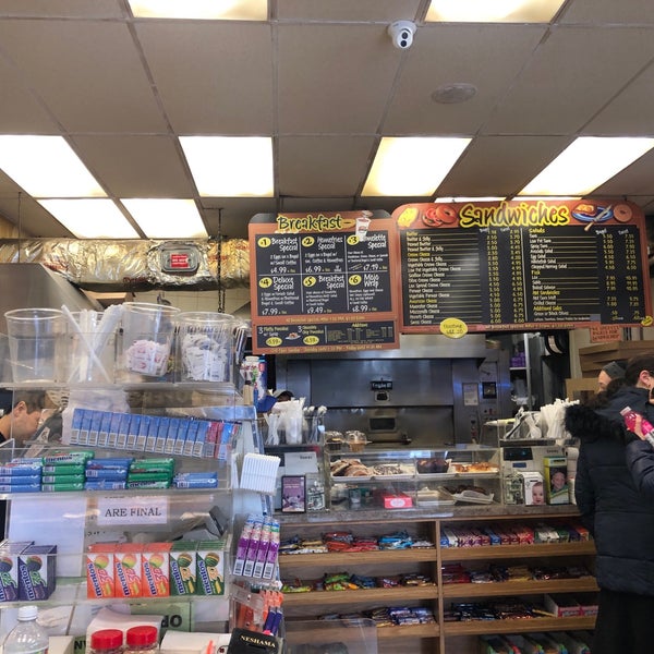 Bagel Hole Bagel Shop In Brooklyn