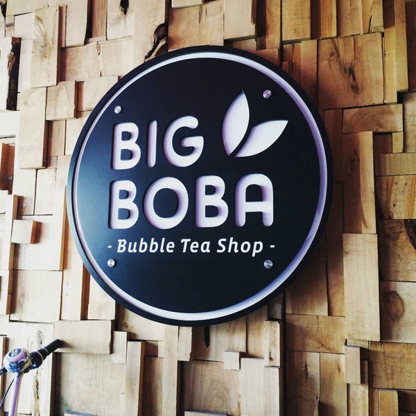 รูปภาพถ่ายที่ Big Boba Bubble Tea Shop โดย Carlos R. เมื่อ 10/8/2015