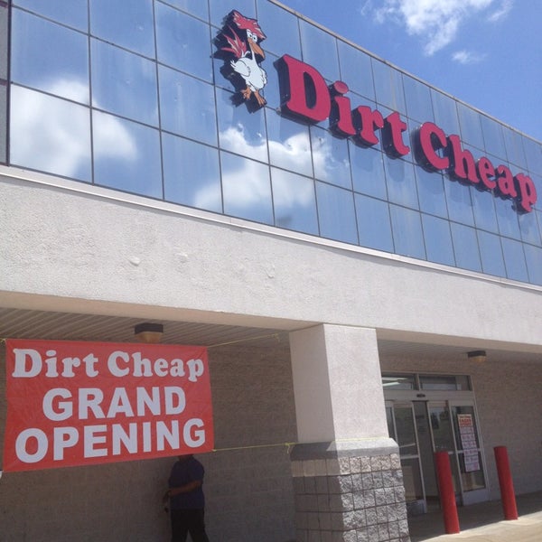 Dirt Cheap Miscellaneous Store in Memphis