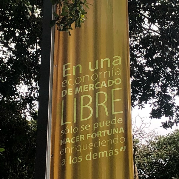 Foto scattata a Universidad Francisco Marroquín da Fluying ✅. il 8/16/2018