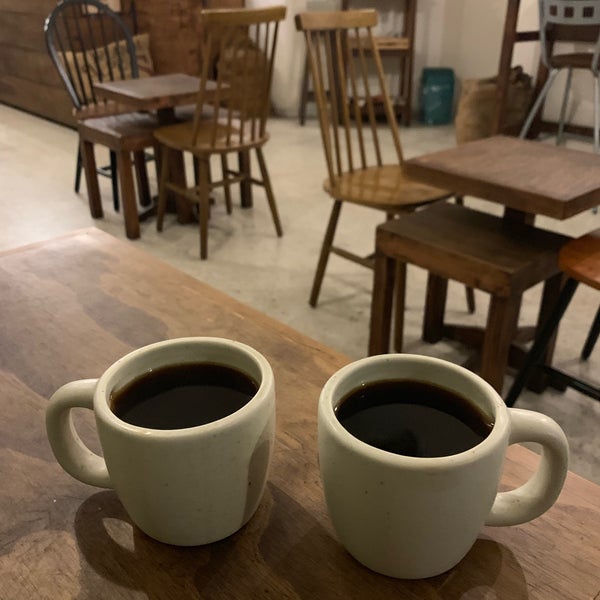 Photo taken at Dan&#39;s Café (por Café Oro Maya) by Aby A. on 1/10/2019