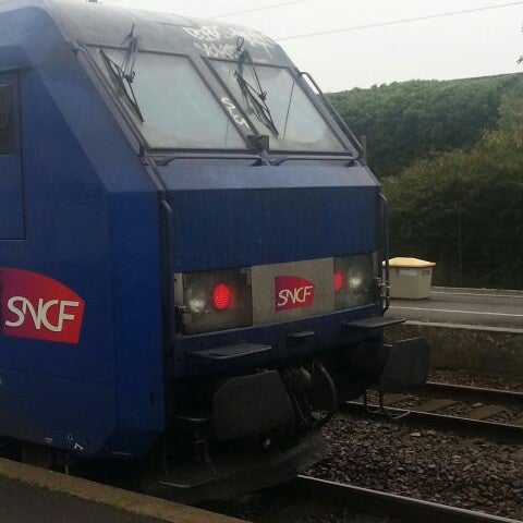 Photos at Gare SNCF de Chantilly - Gouvieux - Rail Station in Chantilly