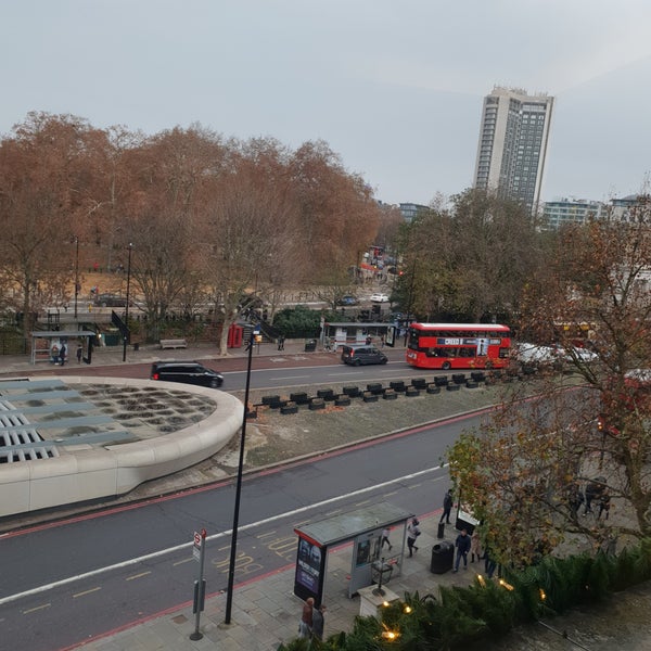 11/24/2018 tarihinde Fahadziyaretçi tarafından The Wellesley Knightsbridge'de çekilen fotoğraf