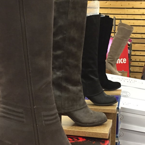Dsw colerain avenue best sale