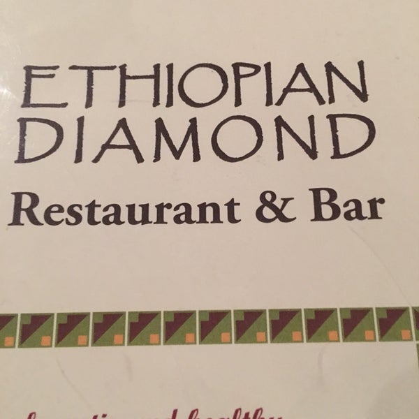 Foto tirada no(a) Ethiopian Diamond Restaurant &amp; Bar por Bonnie K. em 9/25/2017