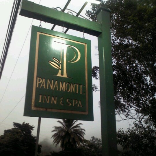 9/25/2012 tarihinde Rafa B.ziyaretçi tarafından Hotel Panamonte'de çekilen fotoğraf