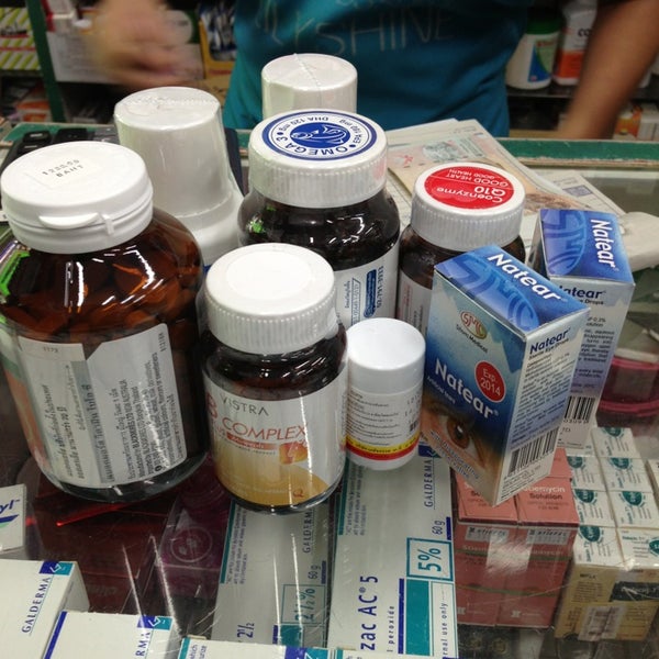 รูปที่ มงกุฎเวชภัณฑ์ (Mongkut Medical Supplies) ร้านขายยา ใน Thung