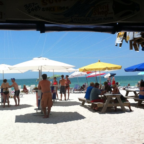 Photos at Caddy's On The Beach Sunset Beach 89 tips