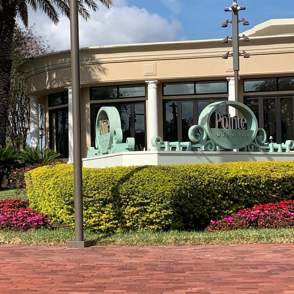 Foto diambil di Pointe Orlando oleh Sonia Maria Oliveira de B. pada 12/30/2018