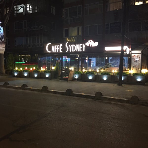 รูปภาพถ่ายที่ Caffe Sydney โดย CAFFE S. เมื่อ 4/16/2016