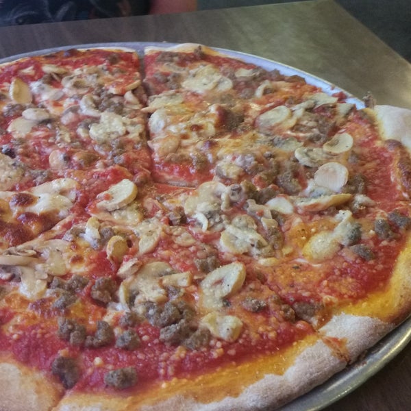 Charlie's Pizzeria Lawncrest 4300 Roosevelt Blvd