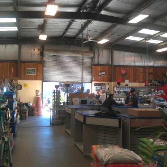 Grangettos Farm Garden Supply West Mission Avenue Escondido Ca