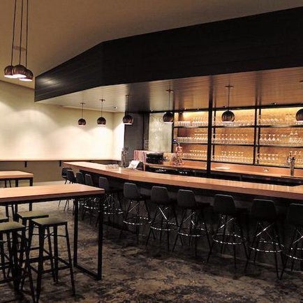 3/14/2015にAshley M.がCadet Wine &amp; Beer Barで撮った写真