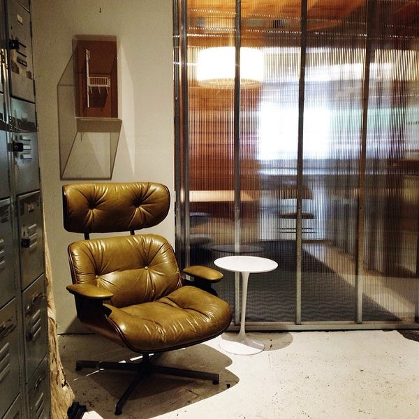 Photos at The Box Jelly (Now Closed) Ala Moana Kakaako 1 tip