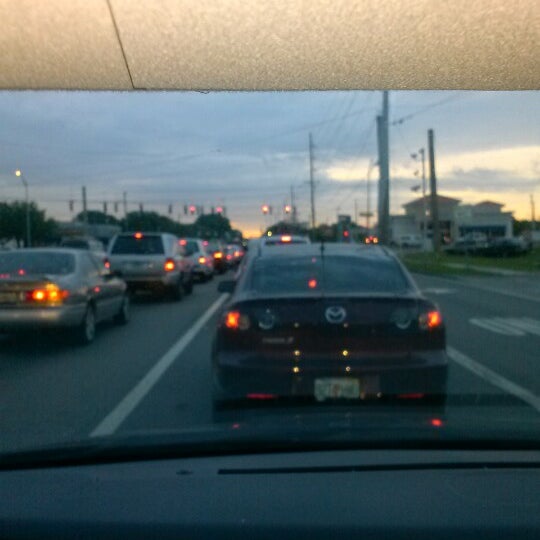 Waters and N Dale Mabry Light Tampa, FL