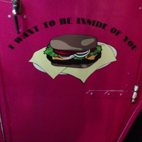 Снимок сделан в Baby's Badass Burgers пользователем Lisa R. 2/23/20...