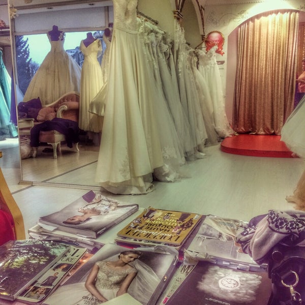 Esin Arıcan Moda Evi Cumhuriyet 6 tavsiye�da fotoğraflar