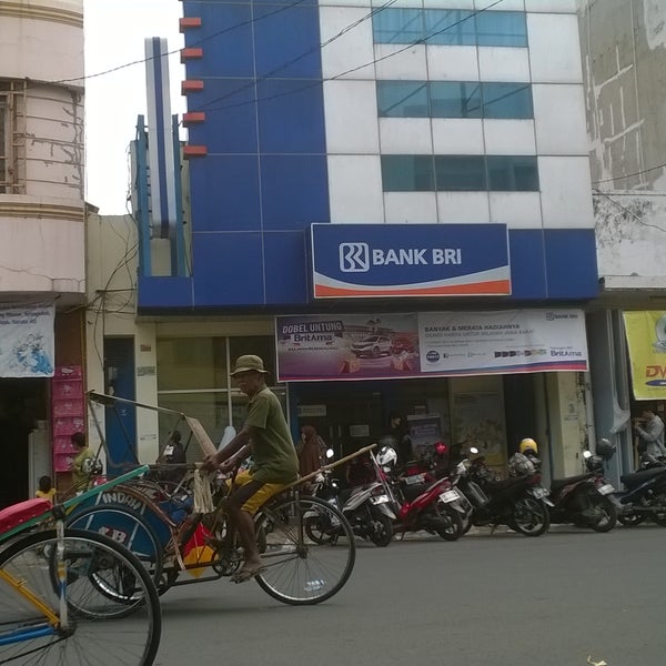 Photos At Bank Bri Kk Pekalipan Bank In Cirebon