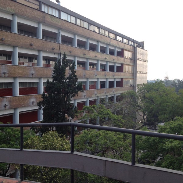 6/10/2015 tarihinde Melissa A.ziyaretçi tarafından UNAM Facultad de Medicina'de çekilen fotoğraf