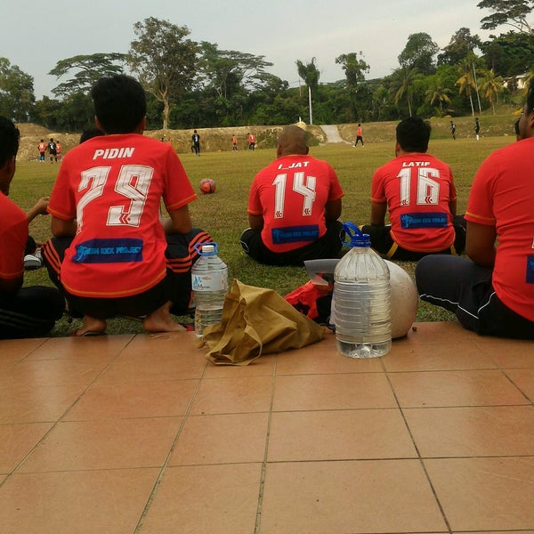 maktab perguruan raja melewar