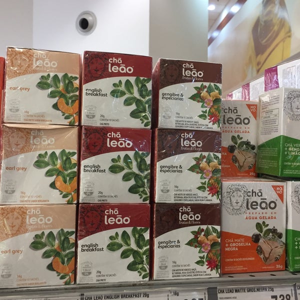 รูปภาพถ่ายที่ Sonda Supermercados โดย Weruska C. เมื่อ 10/23/2019