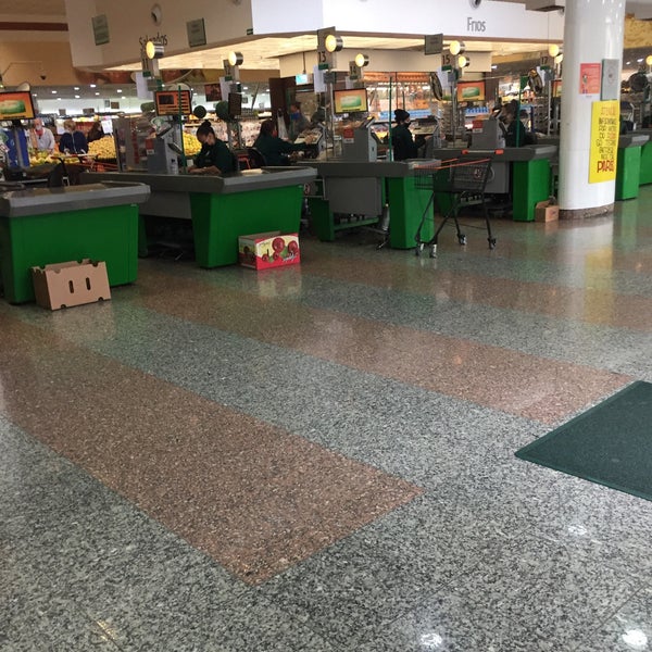 Foto scattata a Sonda Supermercados da Weruska C. il 5/13/2020