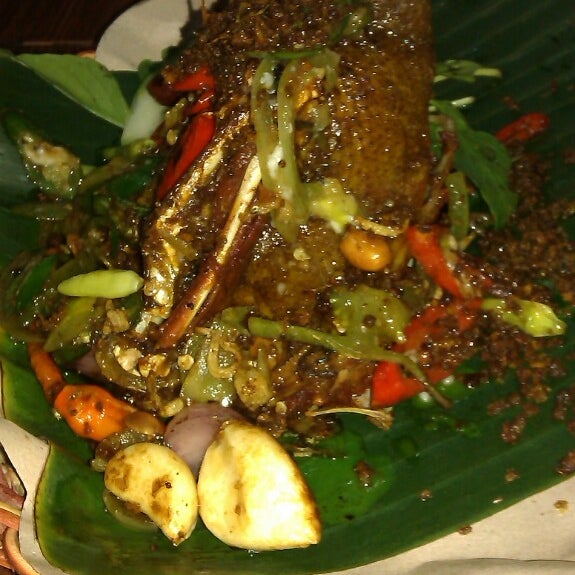 Fotos En Bebek Goreng Harissa Jl Dr Ir H Soekarno Fotos En Bebek Goreng Harissa Jl Dr Ir H Soekarno