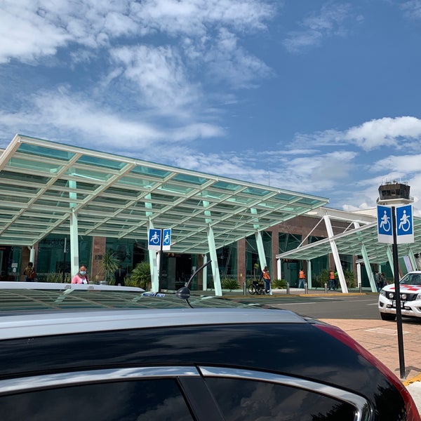 Fotos en Aeropuerto Internacional General Francisco J. Mujica (MLM