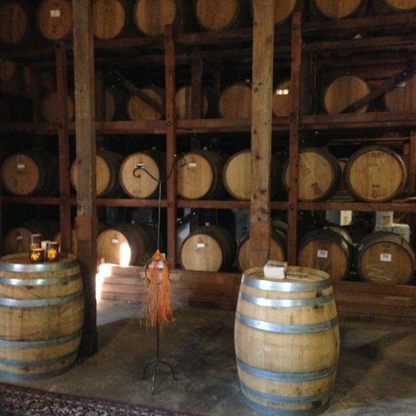 Foto diambil di Prager Winery &amp; Port Works oleh Danyelle B. pada 2/18/2013