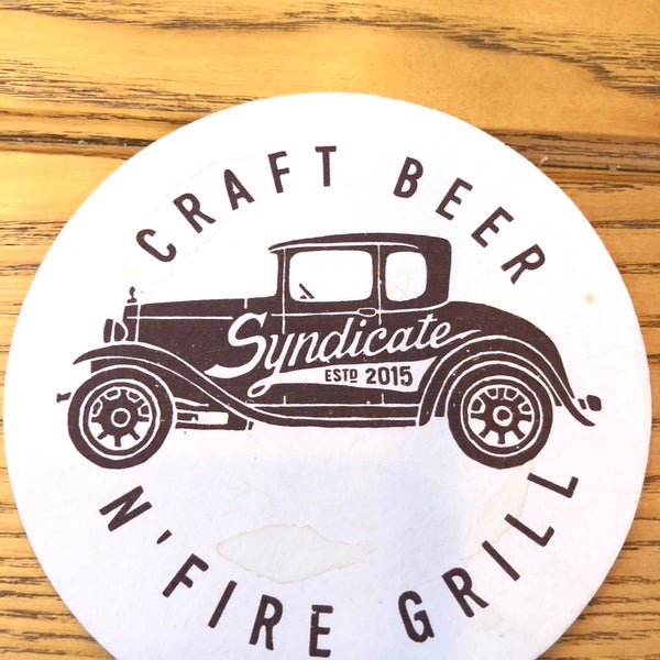 3/16/2018にAndrew I.がSyndicate Beer &amp; Grillで撮った写真